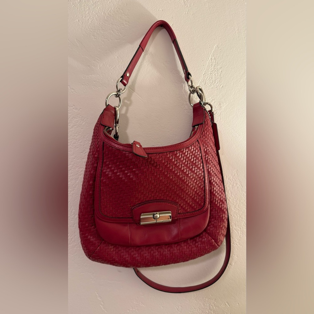 Elegant Coach Red Woven Leather Shoulder Bag